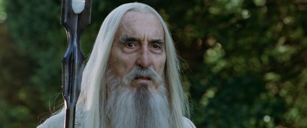 Ak Büyücü Saruman Isengard'daki Orthanc kulesinde