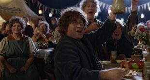 Shire'da yaşayan Tombiş lakaplı Hobbit Fredegar Toluk, Bilbo Baggins'in doğum günü partisinde