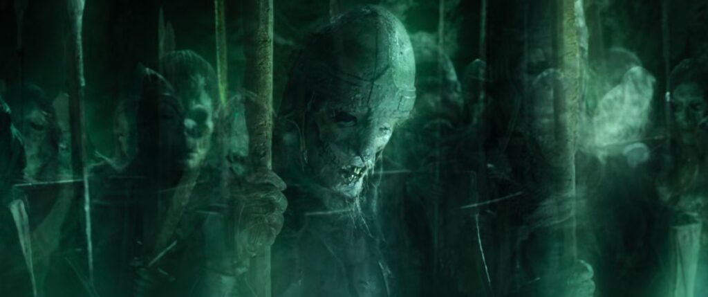 Ölülerin Yolu geçidinde Aragorn ve Gri Bölük'ün karşısındaki hayalet Ölüler Ordusu.